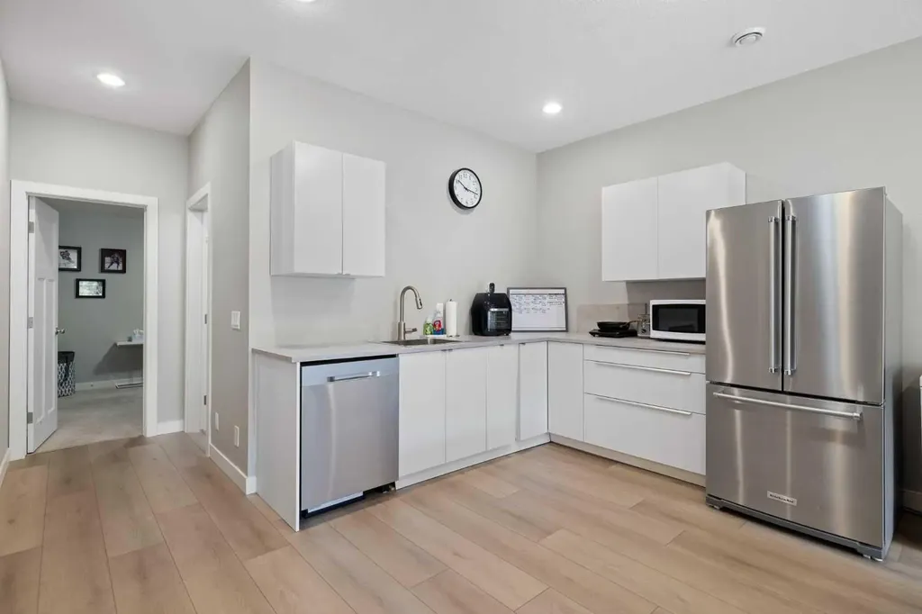 94 Masters Mews SE Calgary AB T3M 2B4
