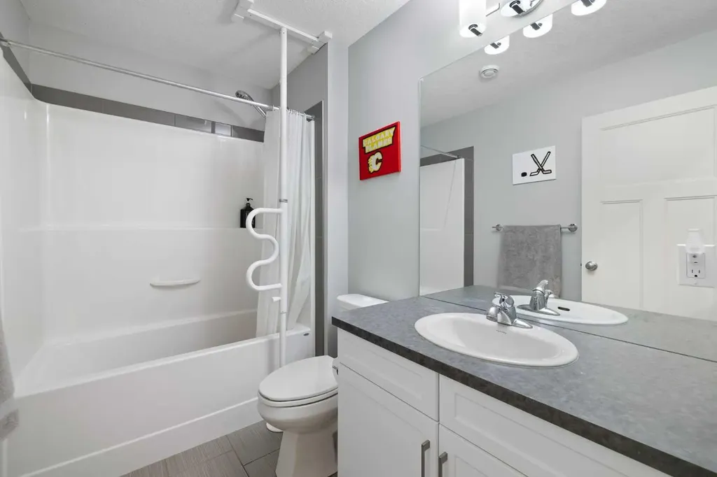 94 Masters Mews SE Calgary AB T3M 2B4