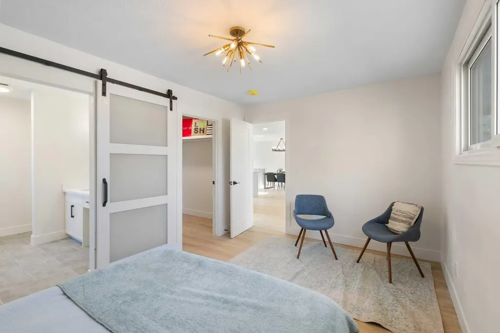 4812 Verona Drive NW Calgary AB T3A 0P4