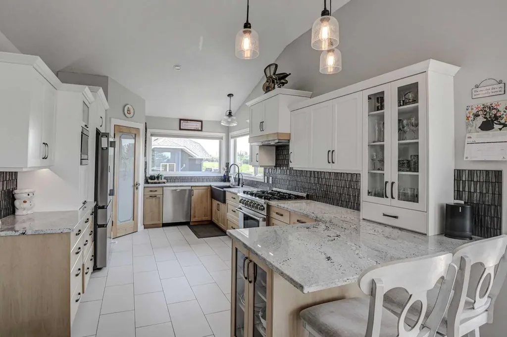 226016 76 Street E Rural Foothills County AB T1S 3W2
