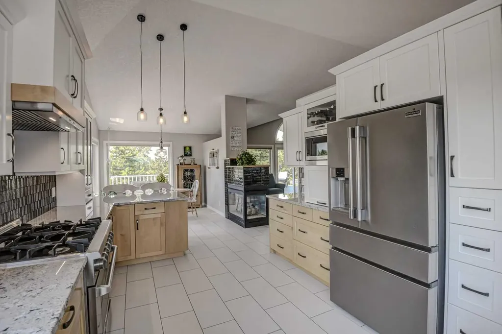 226016 76 Street E Rural Foothills County AB T1S 3W2