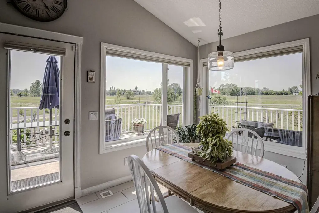 226016 76 Street E Rural Foothills County AB T1S 3W2