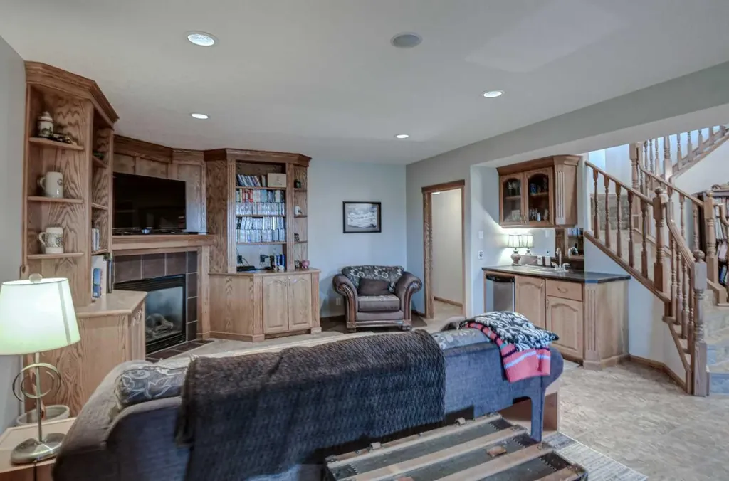 226016 76 Street E Rural Foothills County AB T1S 3W2