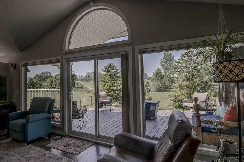 226016 76 Street E Rural Foothills County AB T1S 3W2