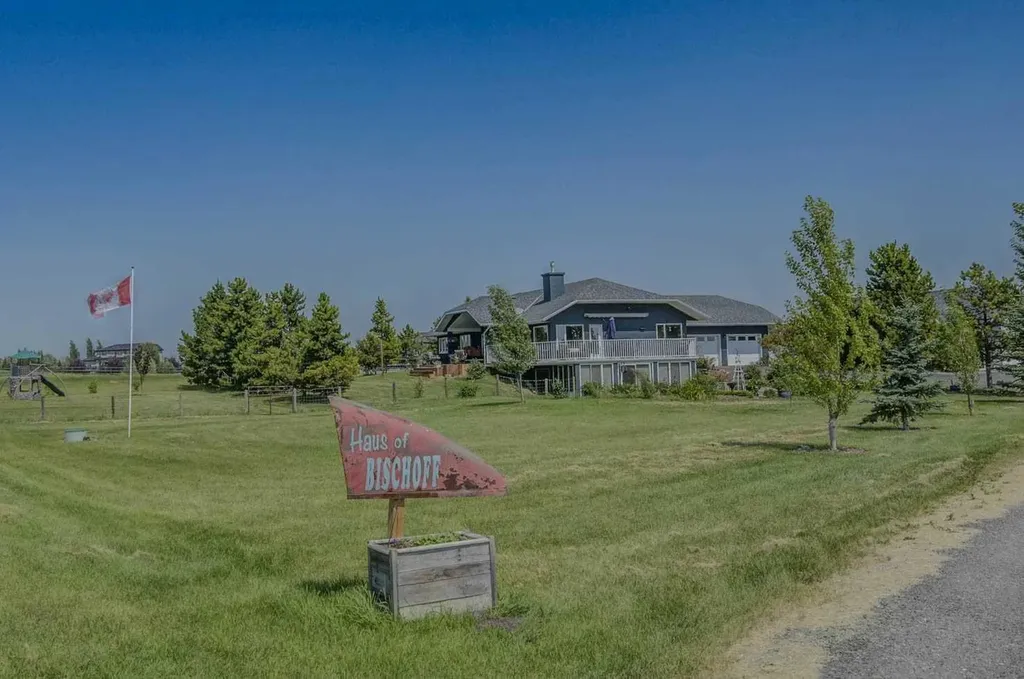 226016 76 Street E Rural Foothills County AB T1S 3W2