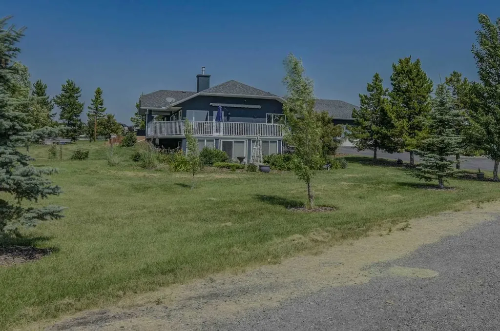 226016 76 Street E Rural Foothills County AB T1S 3W2
