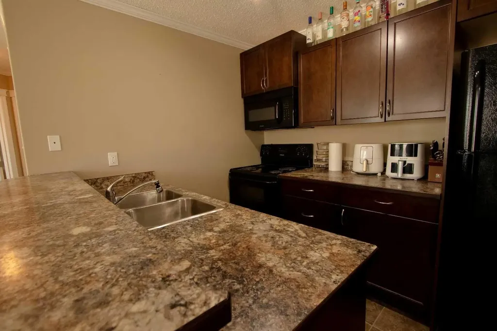 4520 51 Street Vermilion AB T9X0A2