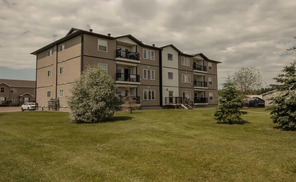 4520 51 Street Vermilion AB T9X0A2