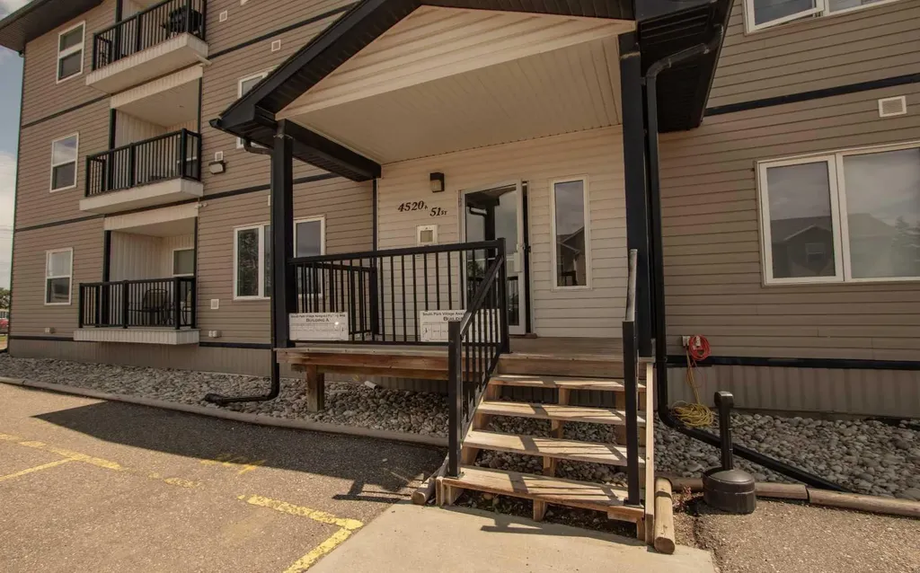 4520 51 Street Vermilion AB T9X0A2