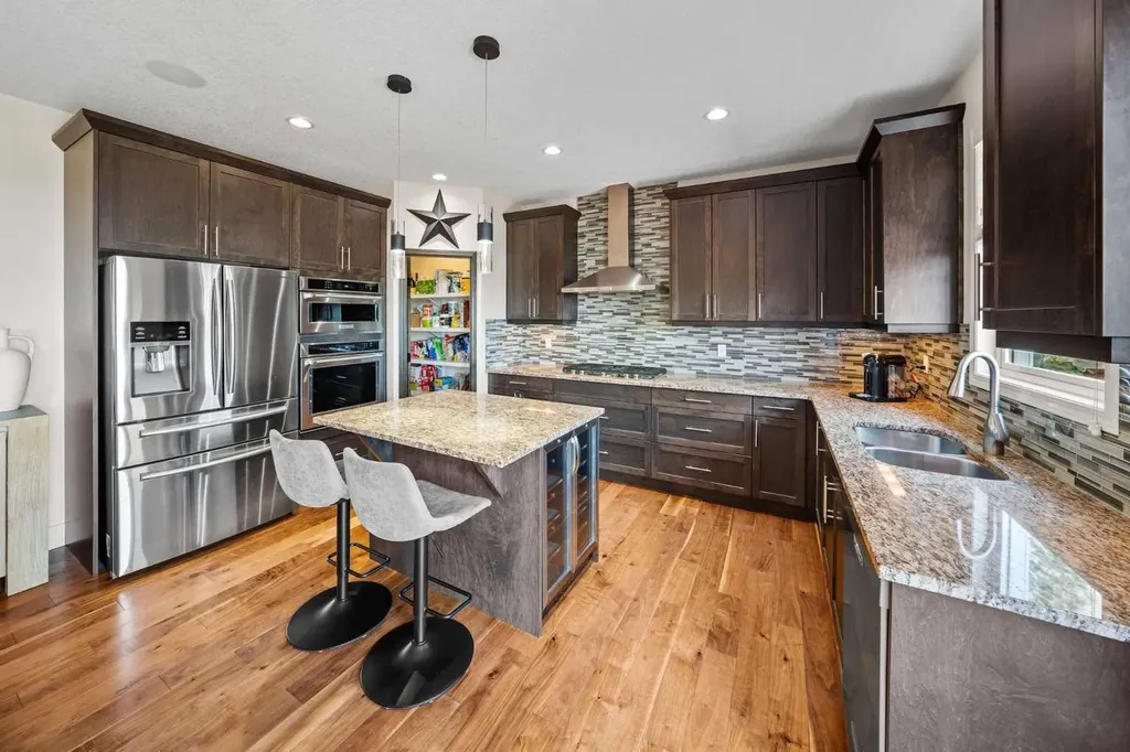 110 Kinniburgh Road Chestermere AB T1X 0T8