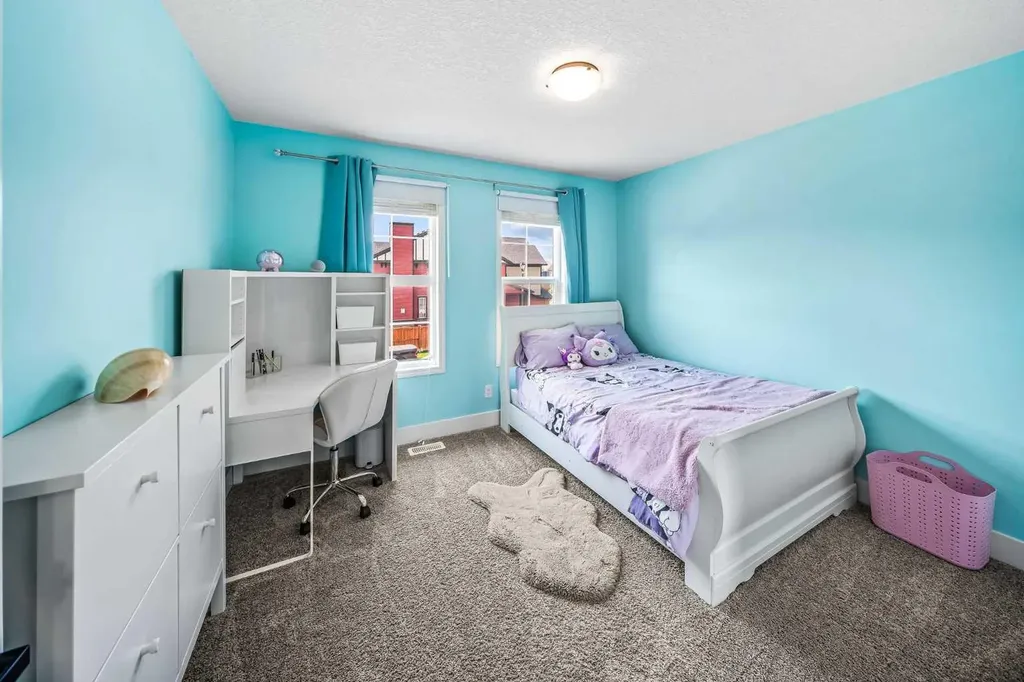 110 Kinniburgh Road Chestermere AB T1X 0T8