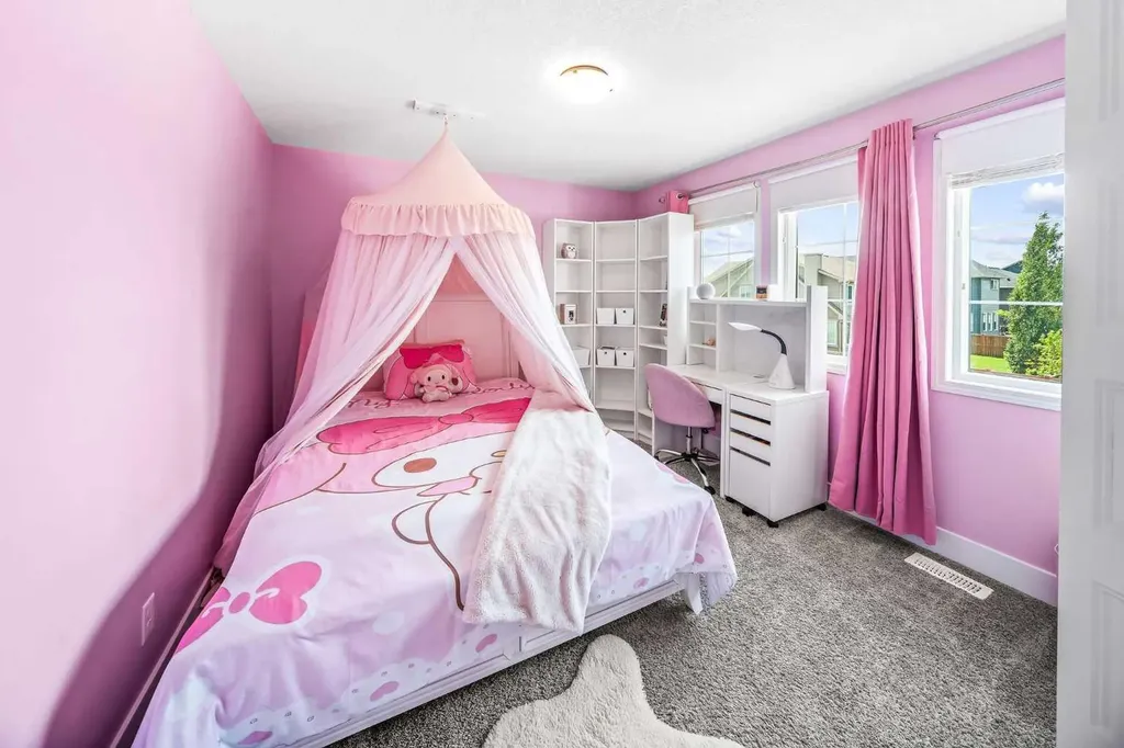 110 Kinniburgh Road Chestermere AB T1X 0T8