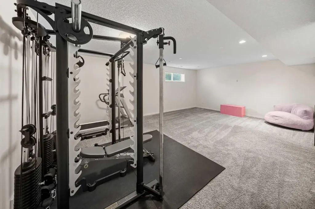 110 Kinniburgh Road Chestermere AB T1X 0T8