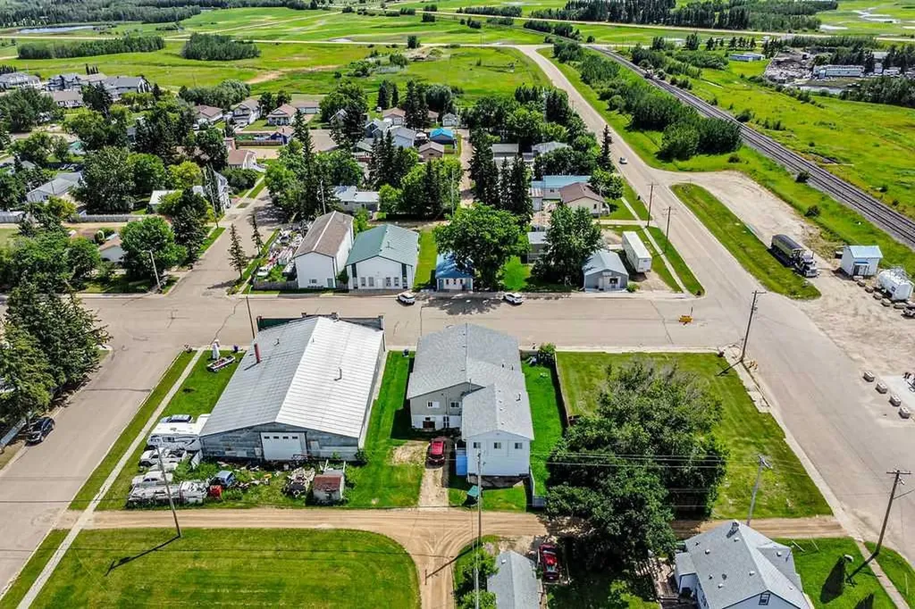 9 Main Street Hay Lakes AB T0B 1W0