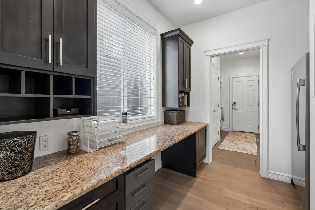 46 Aspenshire Place SW Calgary AB T3H 0P6