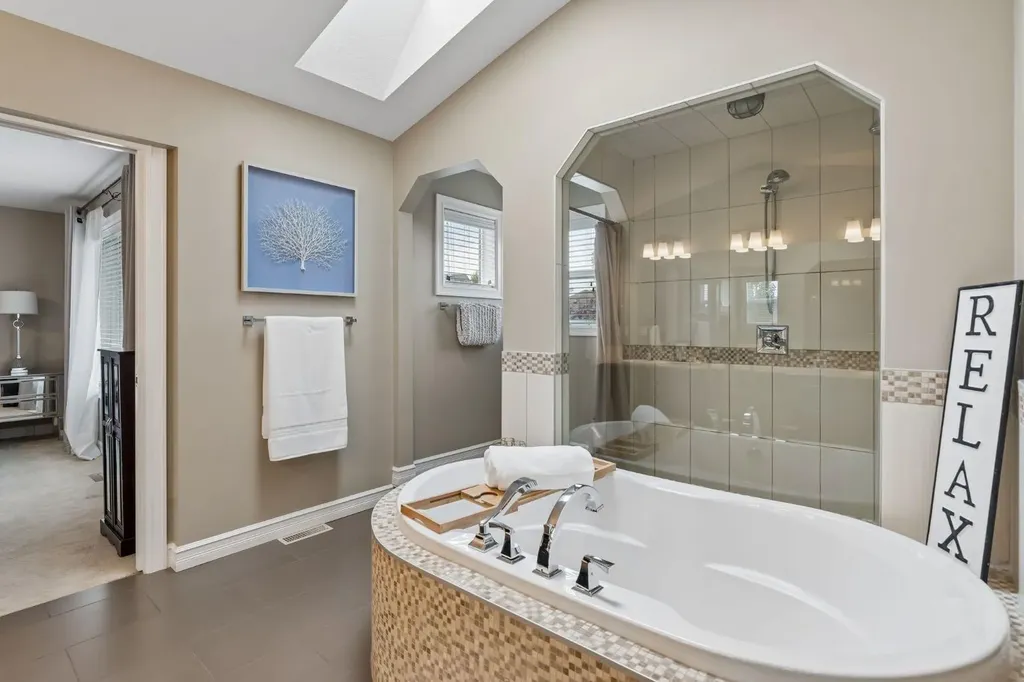 46 Aspenshire Place SW Calgary AB T3H 0P6