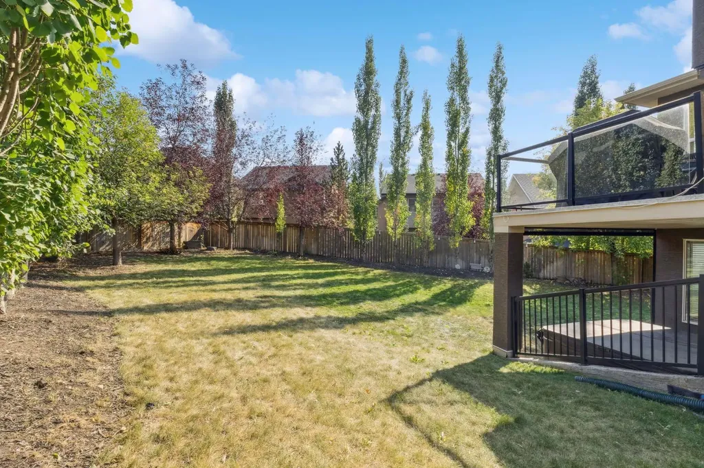 46 Aspenshire Place SW Calgary AB T3H 0P6