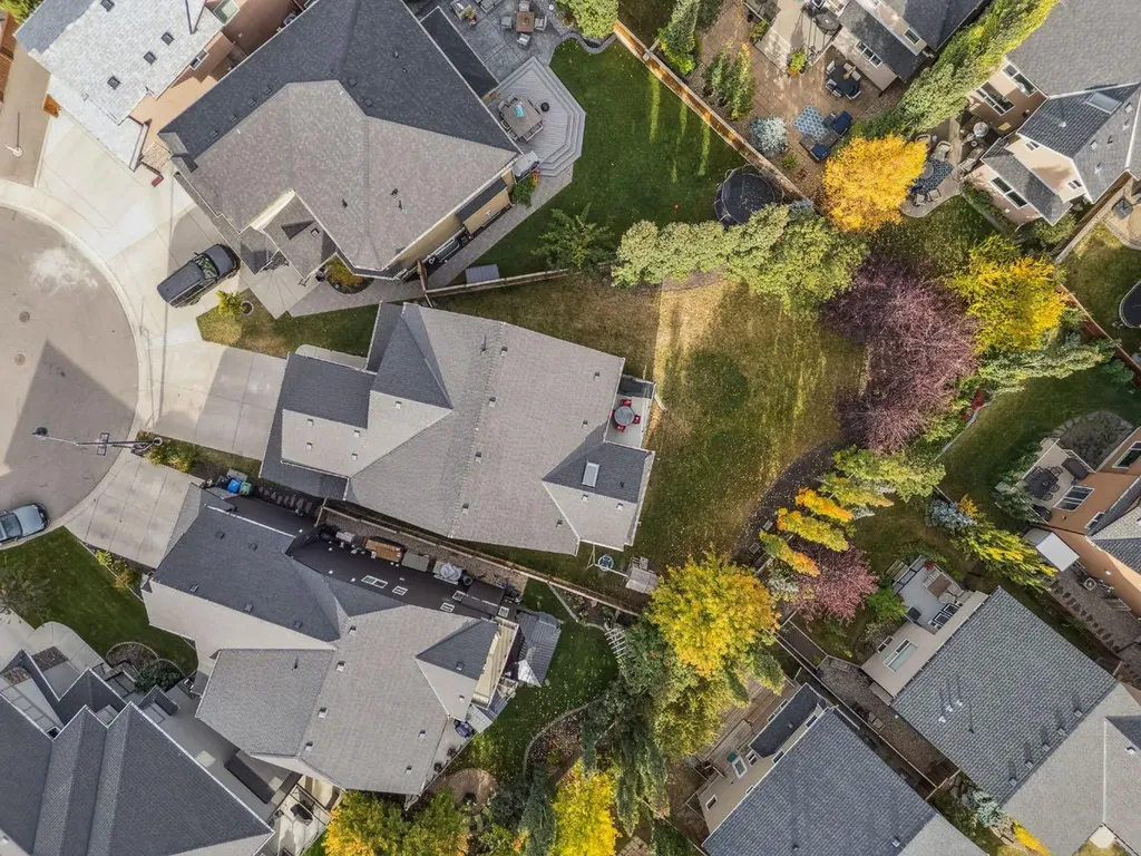 46 Aspenshire Place SW Calgary AB T3H 0P6