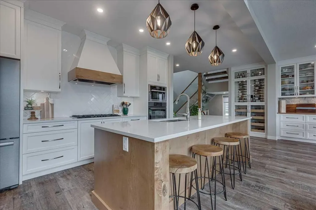 29 Longmire Close Red Deer AB T4R 0S7