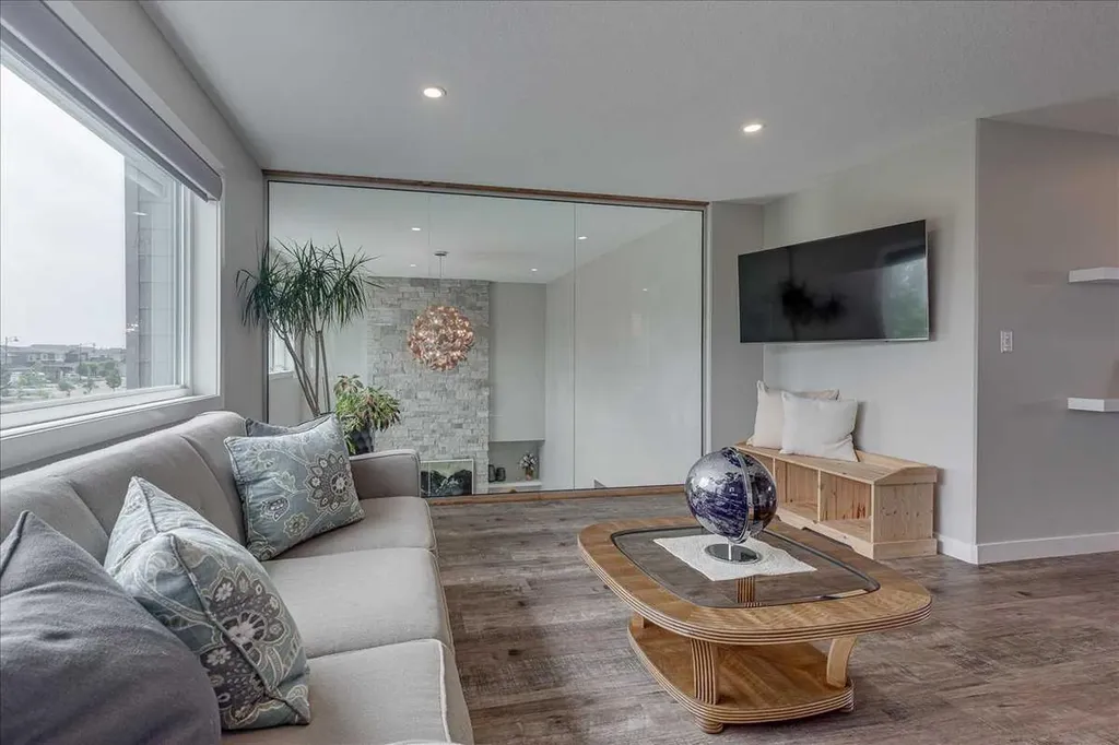 29 Longmire Close Red Deer AB T4R 0S7