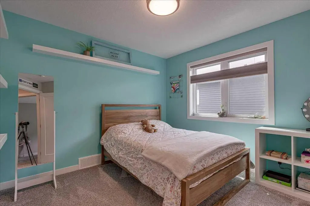 29 Longmire Close Red Deer AB T4R 0S7
