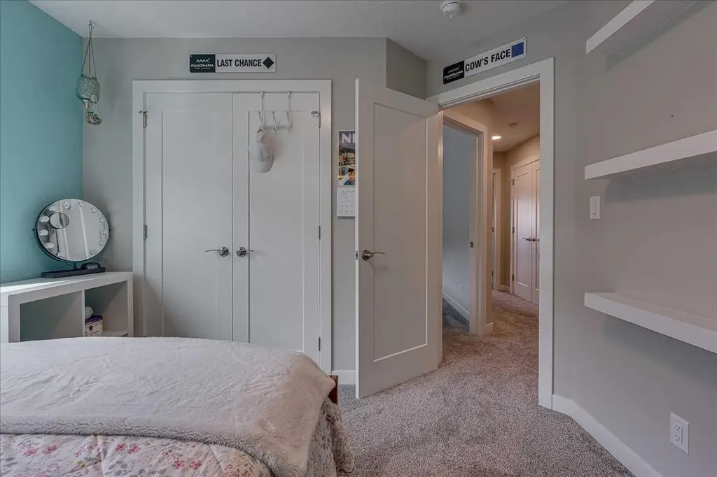 29 Longmire Close Red Deer AB T4R 0S7