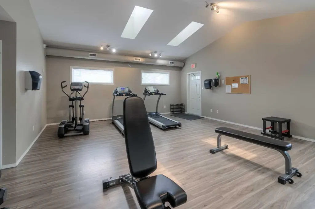 1220 Keystone Lethbridge AB T1J 5H6
