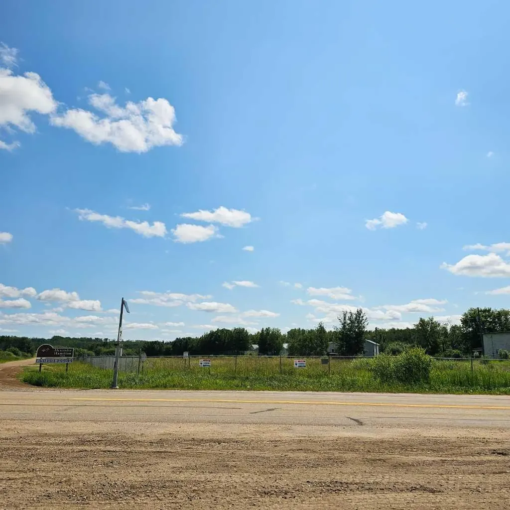 9003 101 Avenue Lac La Biche AB T0A 2C0