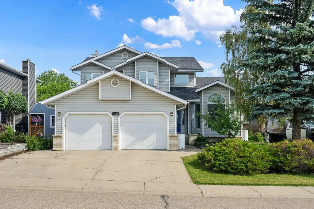 1114 Whitfield Avenue Crossfield AB T0M 0S0
