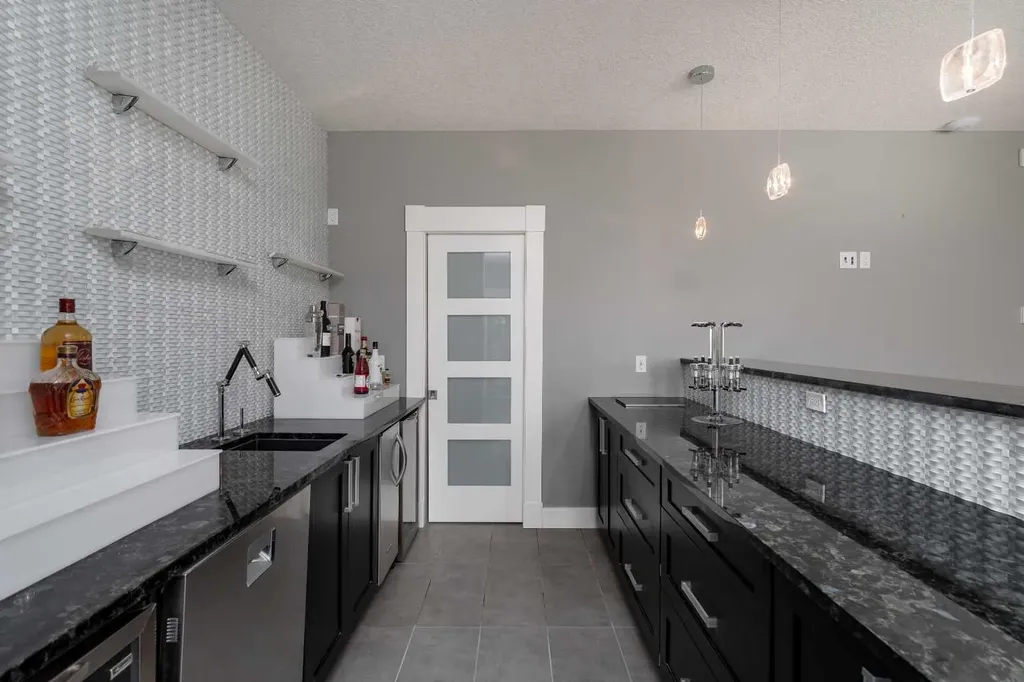 16511 532a Township Rural Yellowhead County AB T7E 3A6
