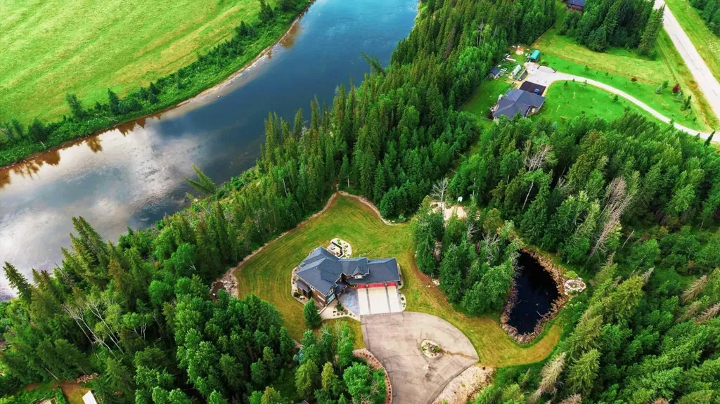 16511 532a Township Rural Yellowhead County AB T7E 3A6
