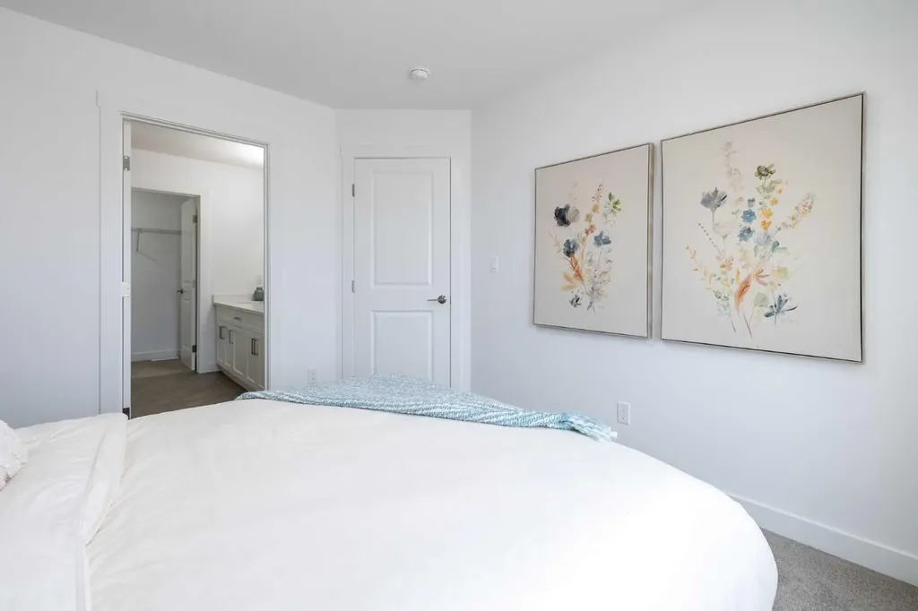 629 Savanna Drive NE Calgary AB T3J5P8