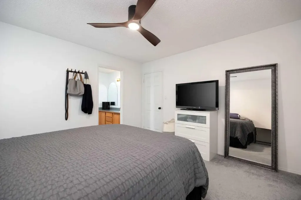 222 Berens Place Fort Mcmurray AB T9K 2C4
