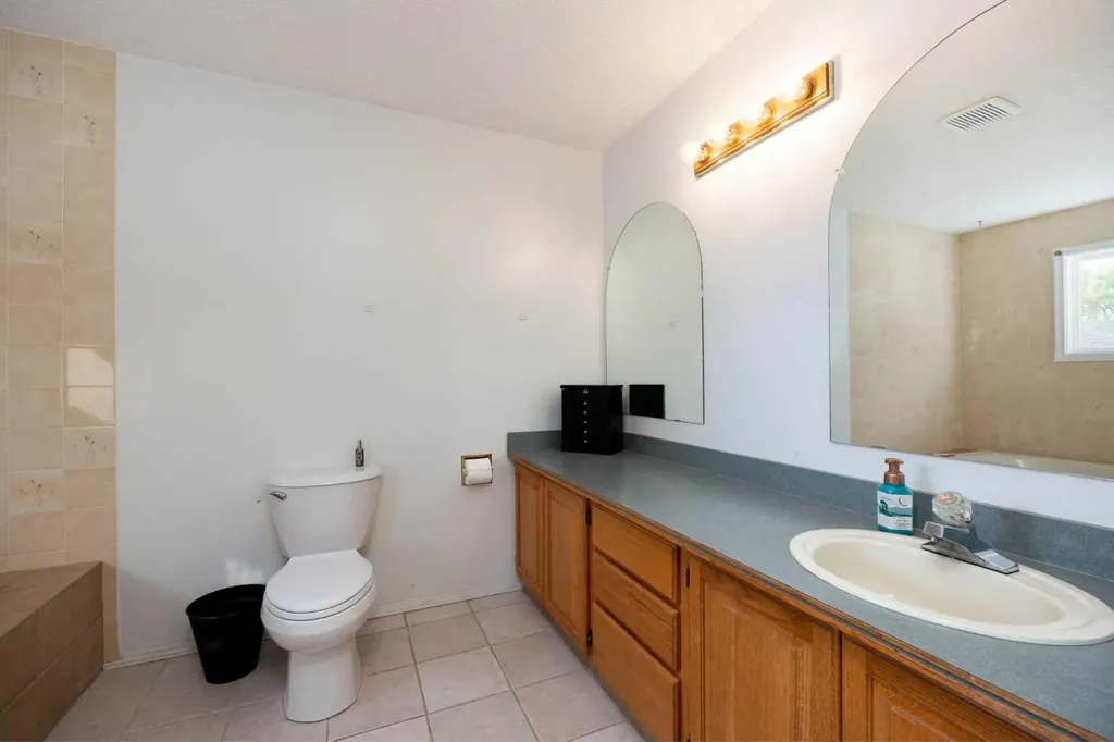 222 Berens Place Fort Mcmurray AB T9K 2C4
