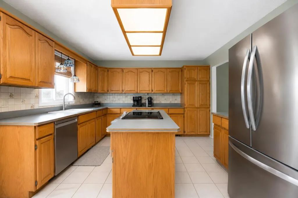 222 Berens Place Fort Mcmurray AB T9K 2C4