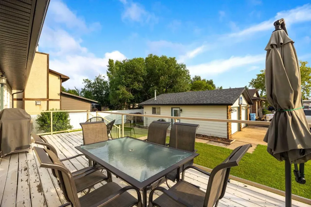222 Berens Place Fort Mcmurray AB T9K 2C4