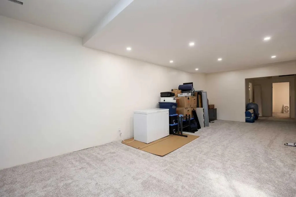 222 Berens Place Fort Mcmurray AB T9K 2C4