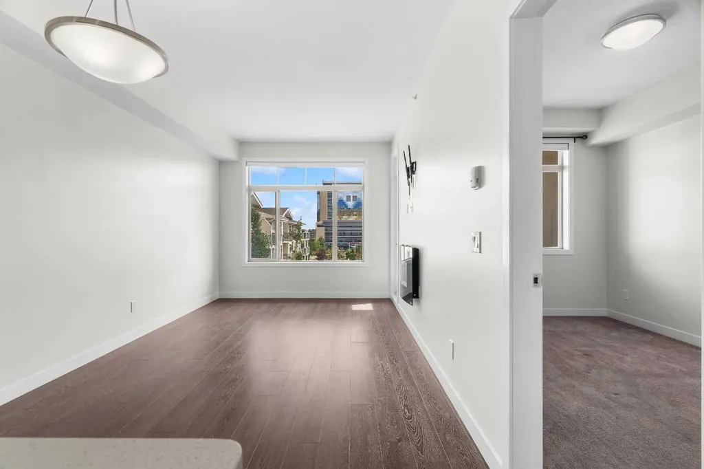 28 Auburn Bay Link SE Calgary AB T3M 1Z7