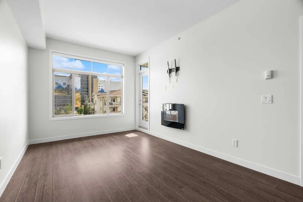 28 Auburn Bay Link SE Calgary AB T3M 1Z7