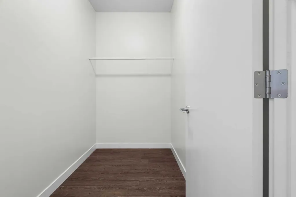 28 Auburn Bay Link SE Calgary AB T3M 1Z7