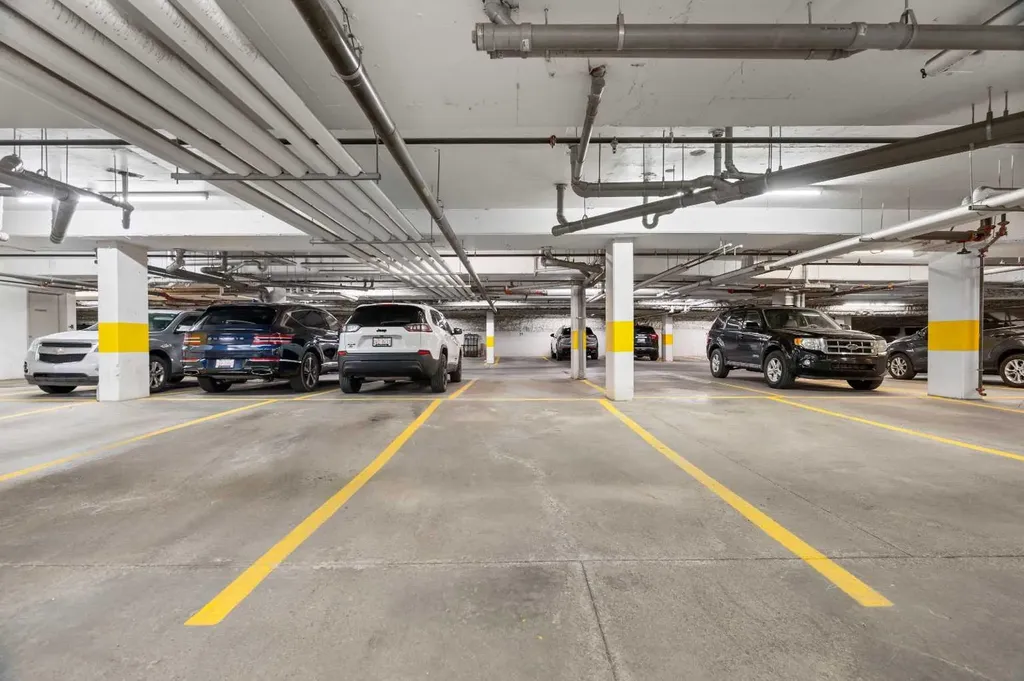 28 Auburn Bay Link SE Calgary AB T3M 1Z7