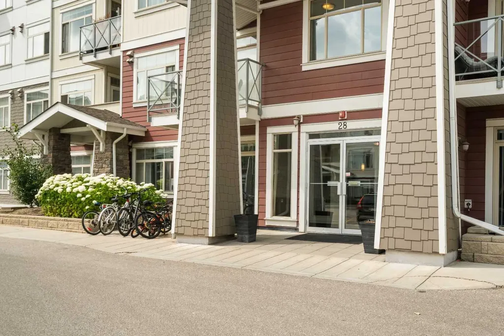 28 Auburn Bay Link SE Calgary AB T3M 1Z7
