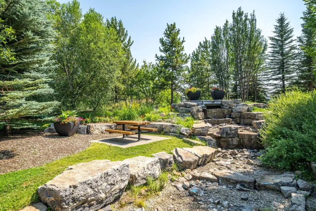 28 Auburn Bay Link SE Calgary AB T3M 1Z7