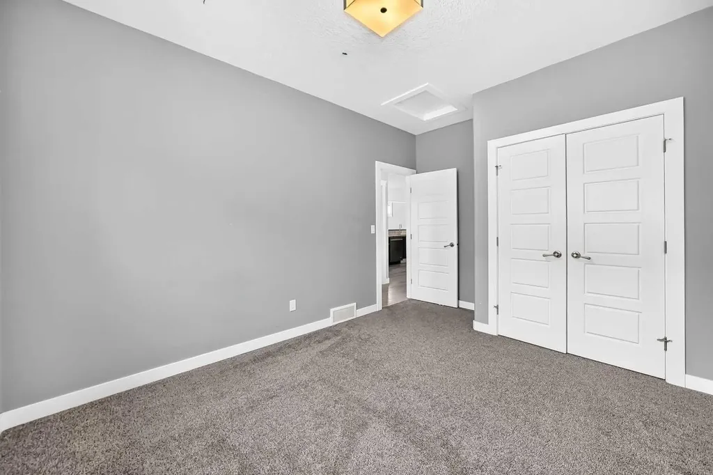 38 Cambridge Close Blackfalds AB T4M 0A3