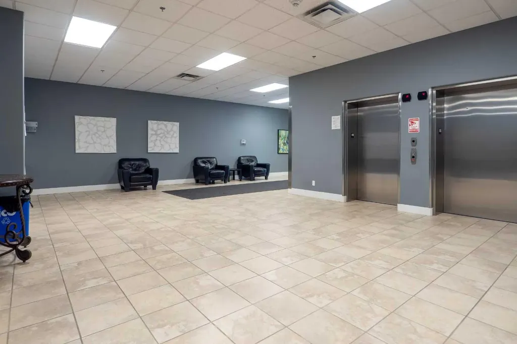 8528 Manning Avenue Fort Mcmurray AB T9H 5G2