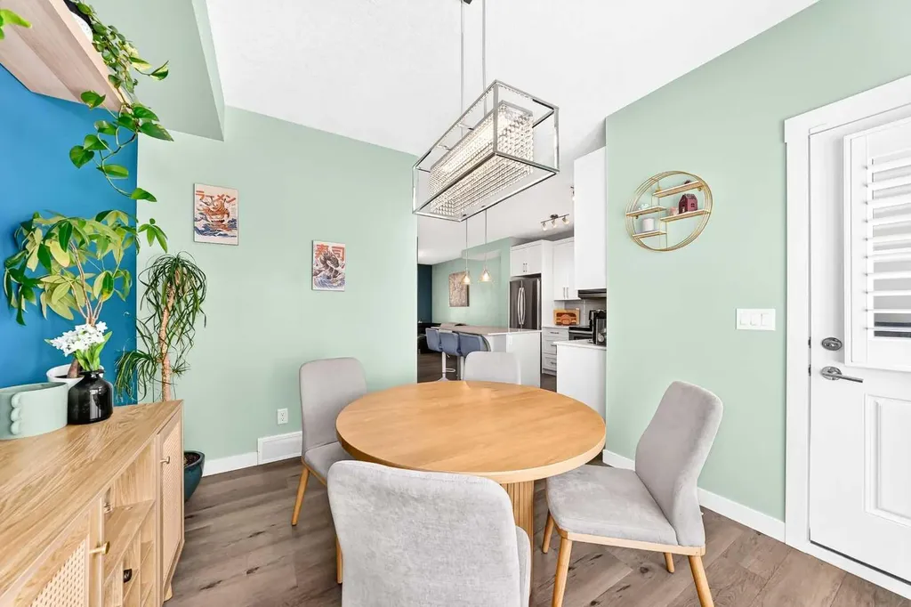 532 Cranford Drive SE Calgary AB T3M2P7