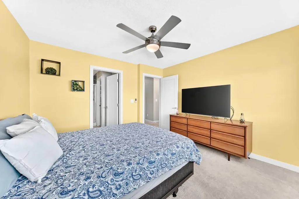 532 Cranford Drive SE Calgary AB T3M2P7