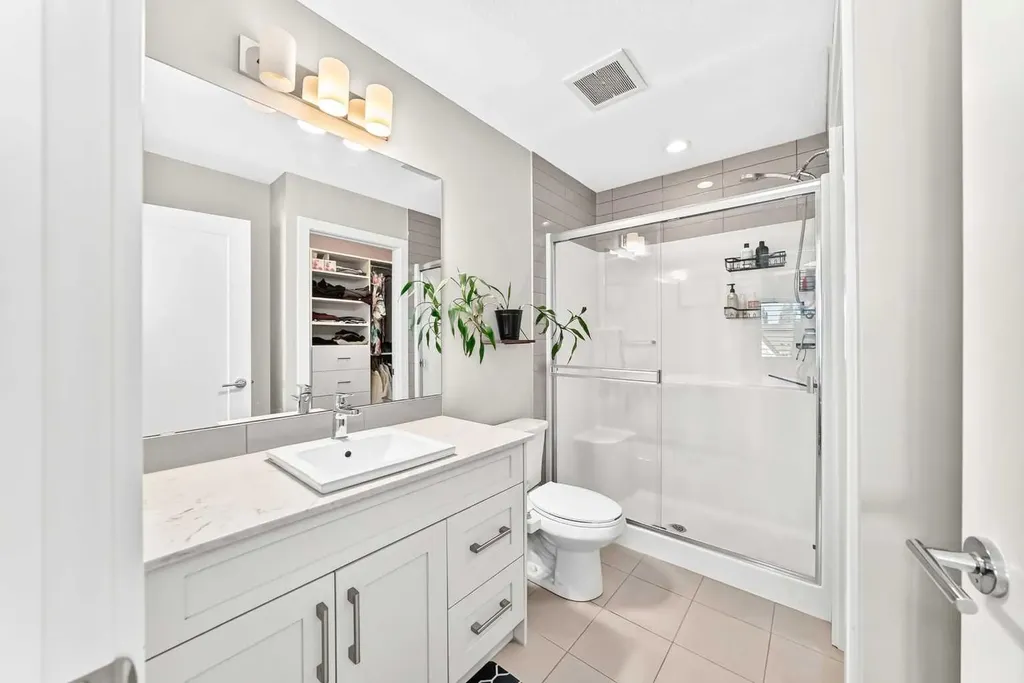 532 Cranford Drive SE Calgary AB T3M2P7