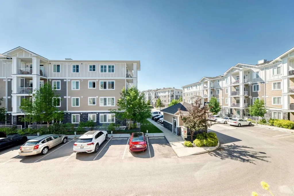532 Cranford Drive SE Calgary AB T3M2P7