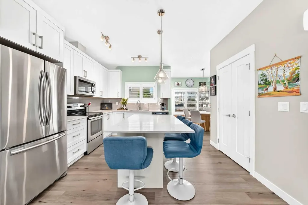 532 Cranford Drive SE Calgary AB T3M2P7